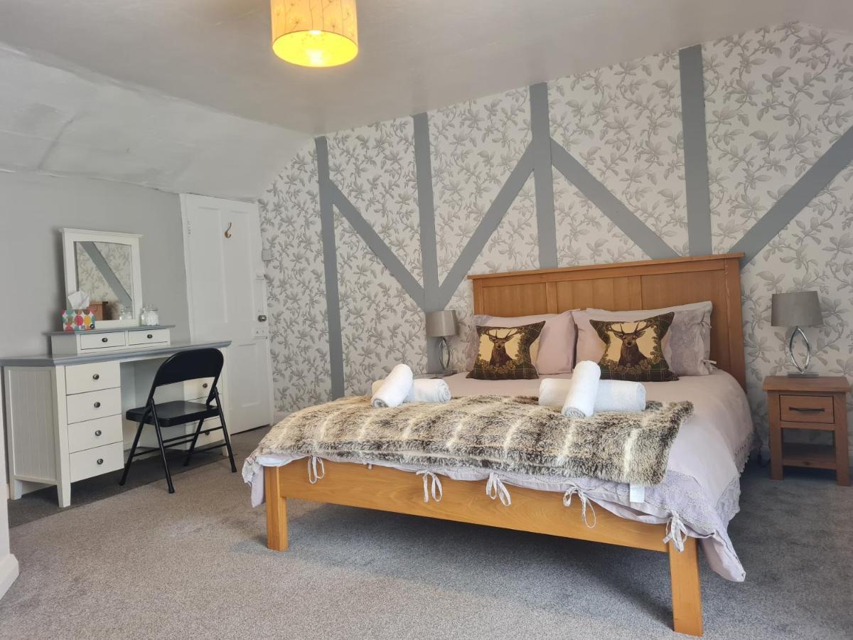 The Crown Inn - Wentnor Bishop's Castle Chambre photo