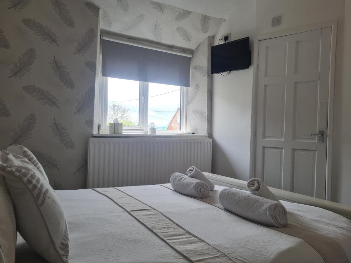 The Crown Inn - Wentnor Bishop's Castle Chambre photo